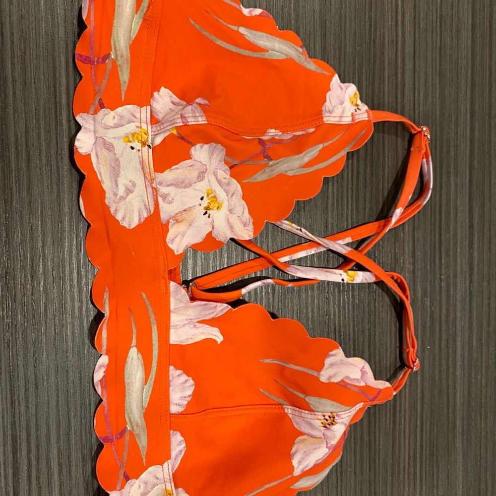 Scallop H&M Bikini